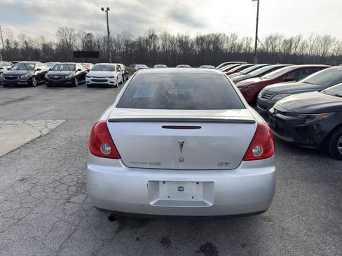 Used 2009 Pontiac G6 GT w/ Sun And Sound Plus Package FWD image 7