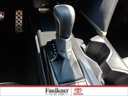 Used 2026 Toyota Camry SE FWD image 13