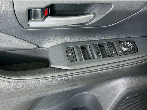 Certified 2025 Toyota Grand Highlander FWD image 14