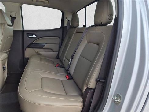 Used 2016 GMC Canyon SLT w/ Driver Alert Package AWD/4WD image 18