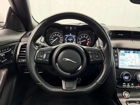 Used 2016 Jaguar F-TYPE S RWD image 11
