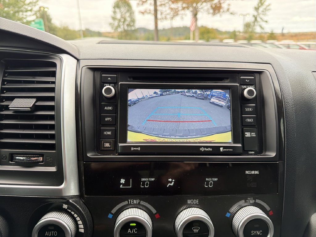 Used 2019 Toyota Sequoia Platinum AWD/4WD image 16