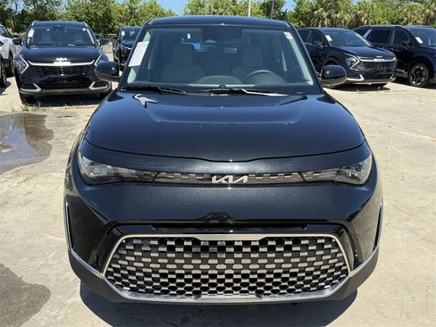 New 2025 Kia Soul EX image 9