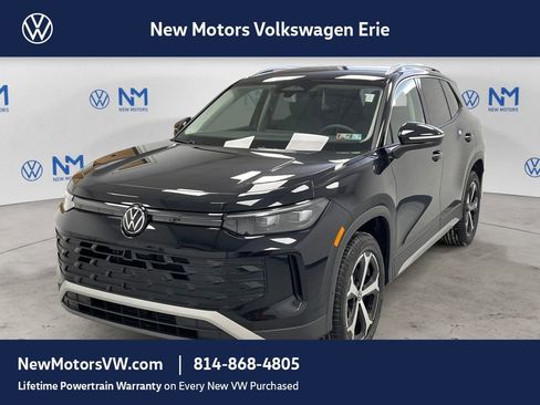 New 2026 Volkswagen Tiguan SE image 1