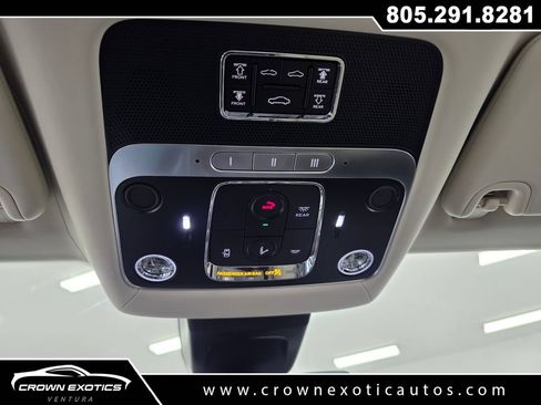 Used 2024 Bentley Flying Spur S V8 AWD/4WD image 34