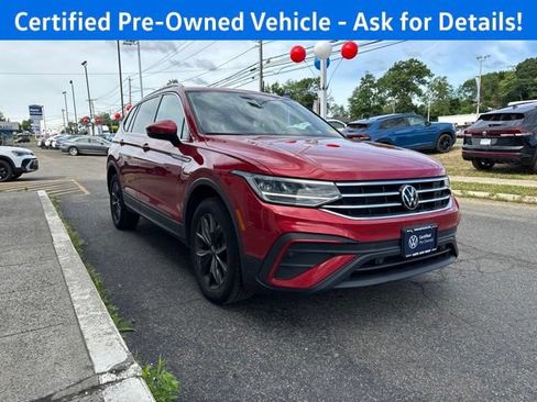Certified 2023 Volkswagen Tiguan SE w/ Panoramic Sunroof Package AWD/4WD image 5