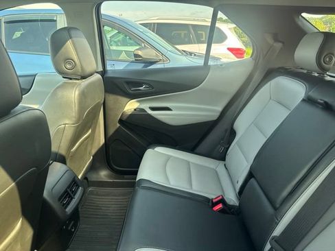 Used 2020 Chevrolet Equinox Premier AWD/4WD image 9