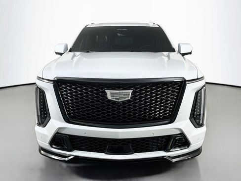 Used 2026 Cadillac Escalade V w/ LPO, ONYX Package AWD/4WD image 3