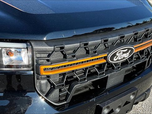 Used 2025 Ford Maverick Tremor image 31