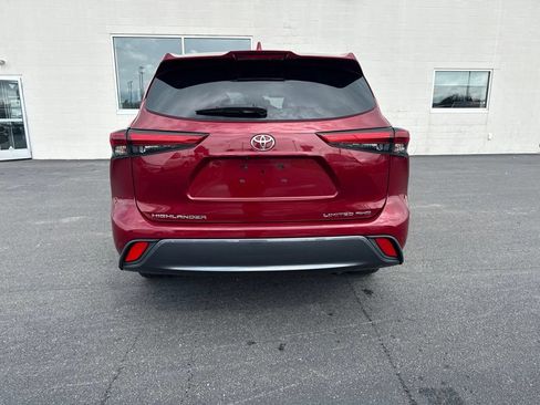 Used 2021 Toyota Highlander Limited AWD/4WD image 5