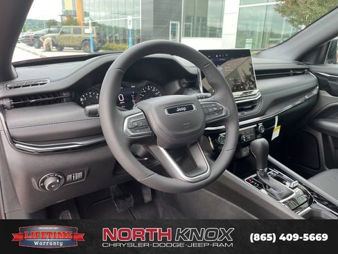 New 2026 Jeep Compass Latitude AWD/4WD image 6