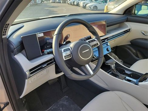 New 2026 Hyundai Tucson SEL image 18