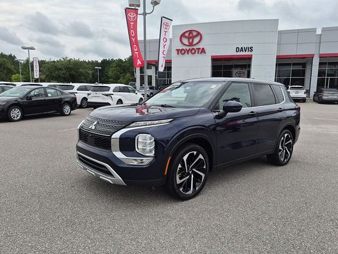 Used 2024 Mitsubishi Outlander SE AWD/4WD image 7