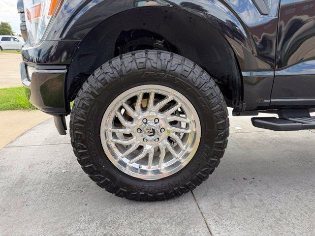 Used 2021 Ford F150 XL w/ STX Appearance Package RWD image 4