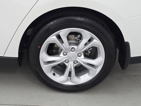 New 2026 Honda Accord LX image 31