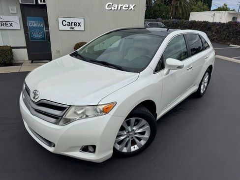 Used 2014 Toyota Venza XLE w/ XLE Premium Package FWD image 2