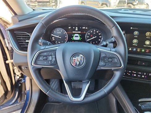 Used 2023 Buick Envision Essence image 17