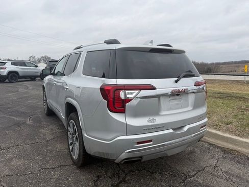 Used 2020 GMC Acadia Denali image 8