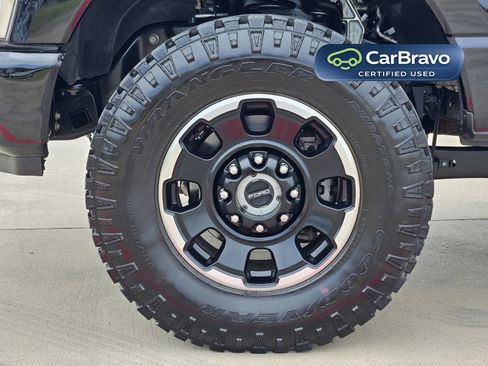 Used 2025 Ford F250 Platinum w/ Tremor Off-Road Package AWD/4WD image 13