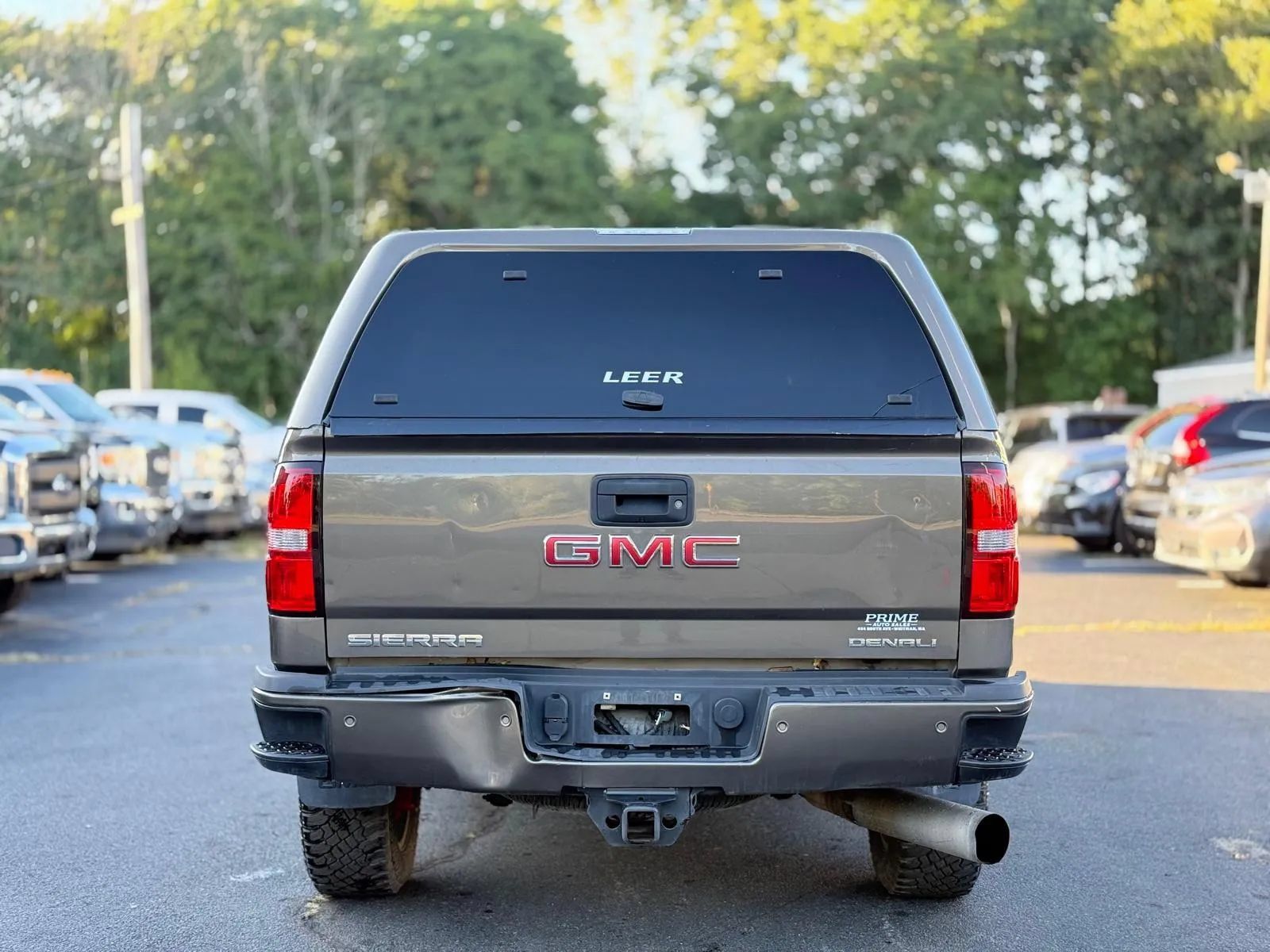 Used 2015 GMC Sierra 2500 Denali w/ Duramax Plus Package AWD/4WD image 7