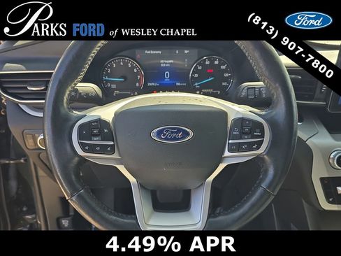 Used 2022 Ford Explorer XLT w/ Equipment Group 202A AWD/4WD image 30