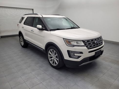 Used 2017 Ford Explorer Limited AWD/4WD image 11