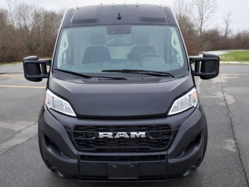 Used 2023 RAM ProMaster 2500 image 2