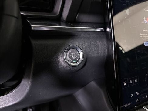 New 2026 GMC Terrain Elevation AWD/4WD image 17