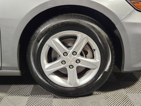 Used 2023 Chevrolet Malibu LT image 12