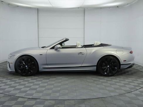 New 2025 Bentley Continental GTC image 8