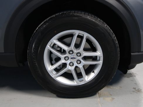 New 2026 Ford Explorer Active AWD/4WD image 30