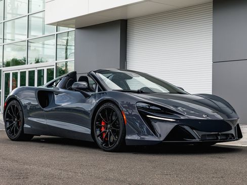 New 2026 McLaren Artura Spider image 11