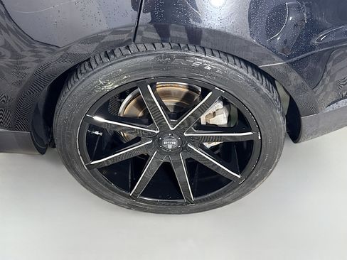 Used 2020 Land Rover Range Rover Sport SE image 37