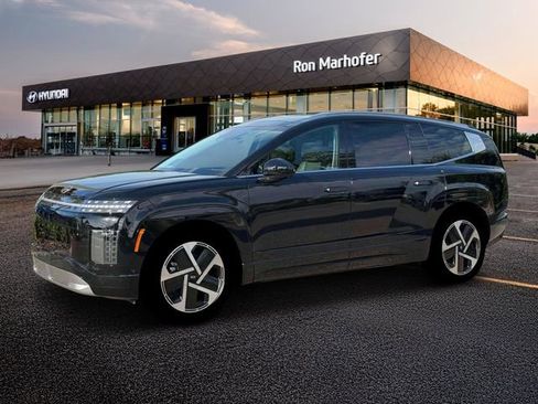 New 2026 Hyundai Ioniq 9 Limited image 2