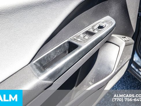 Used 2022 Volkswagen Taos SE image 51