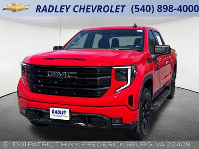 Certified 2025 GMC Sierra 1500 Elevation w/ LPO, Elevation Black Package