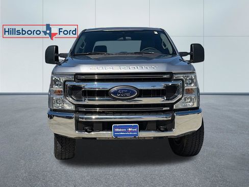Used 2022 Ford F250 XL w/ STX Appearance Package image 2