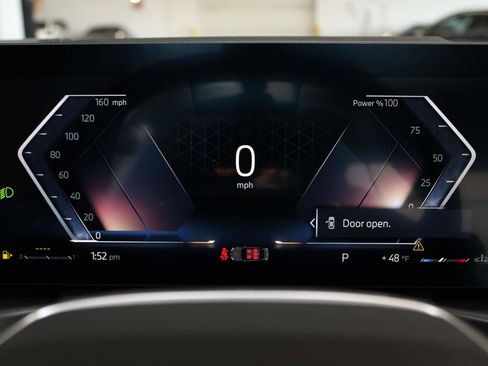 Used 2025 BMW 330i Sedan image 23