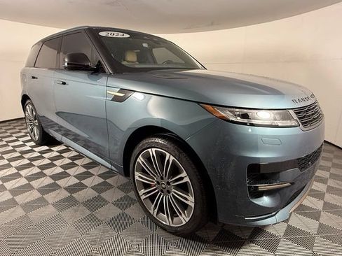 Used 2024 Land Rover Range Rover Sport Dynamic SE AWD/4WD image 9
