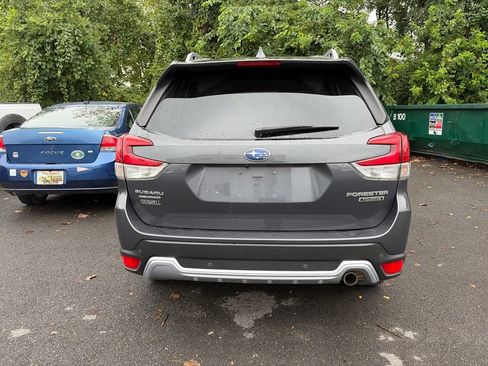 Used 2023 Subaru Forester Touring AWD/4WD image 6