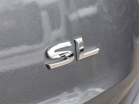 Used 2021 Nissan Rogue SL image 32