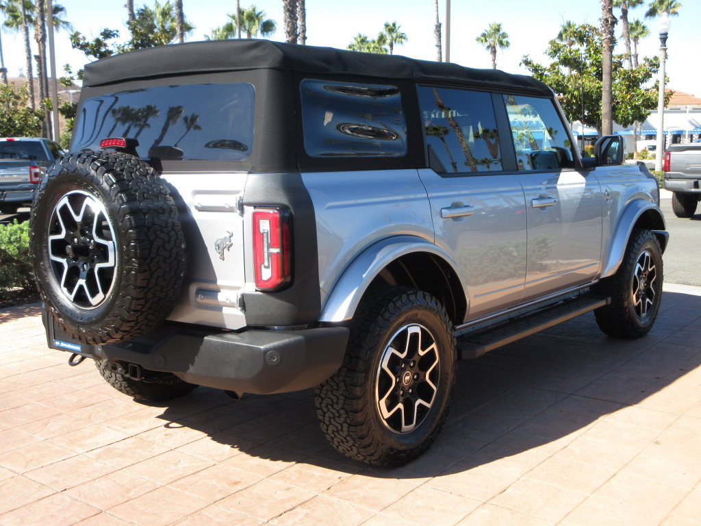 Certified 2021 Ford Bronco Outer Banks AWD/4WD image 4