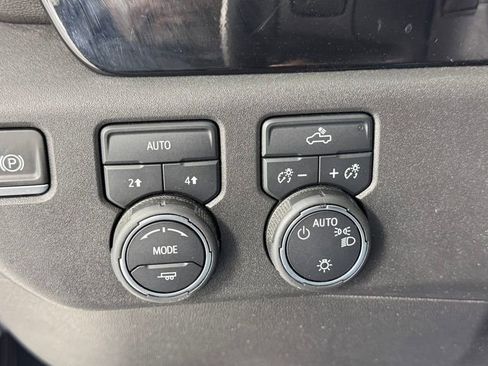 Used 2024 Chevrolet Silverado 1500 LT w/ Protection Package AWD/4WD image 29