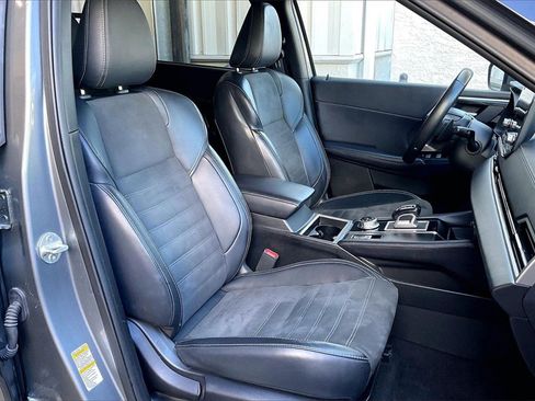 Used 2024 Mitsubishi Outlander SE image 23