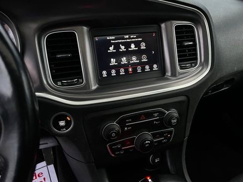 Used 2021 Dodge Charger SXT w/ Leather Interior Group image 34