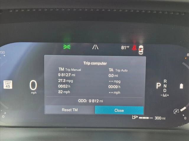 Used 2026 Volvo XC40 B5 Ultra w/ Protection Package Premier AWD/4WD image 11