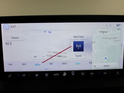 New 2025 Ford Maverick Lariat w/ Black Appearance Package image 42