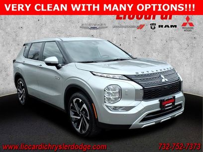 Used 2025 Mitsubishi Outlander SE