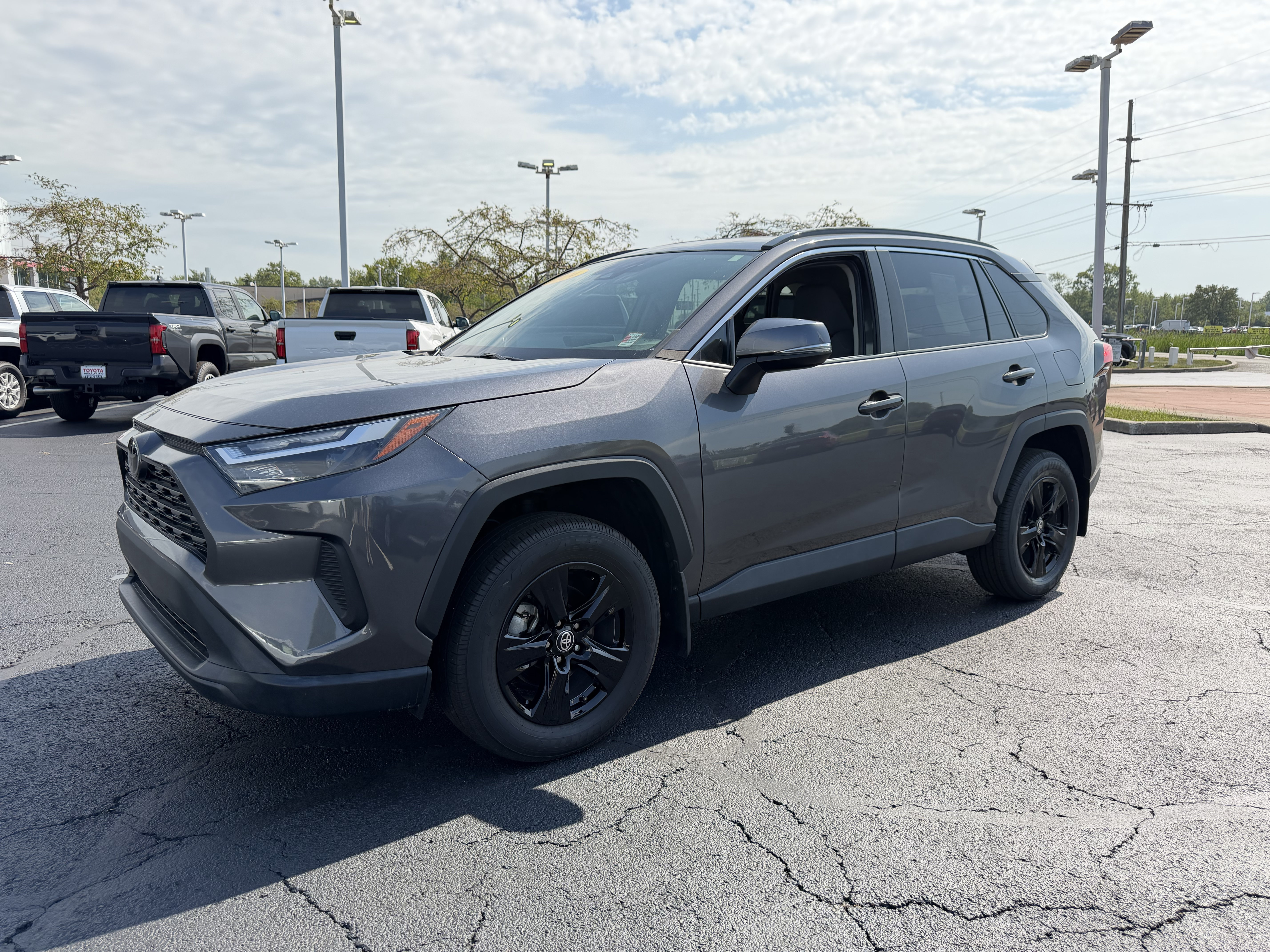 Certified 2024 Toyota RAV4 XLE w/ Convenience Package AWD/4WD image 3