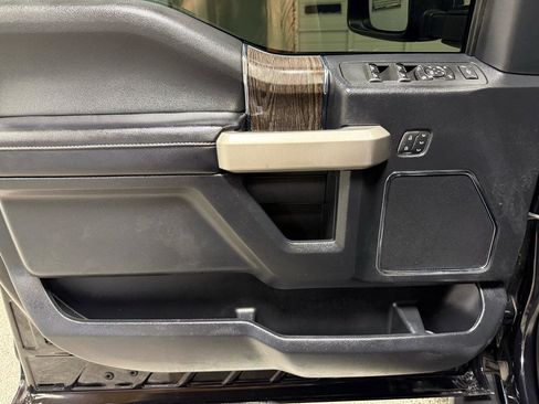 Used 2020 Ford F250 Lariat AWD/4WD image 10